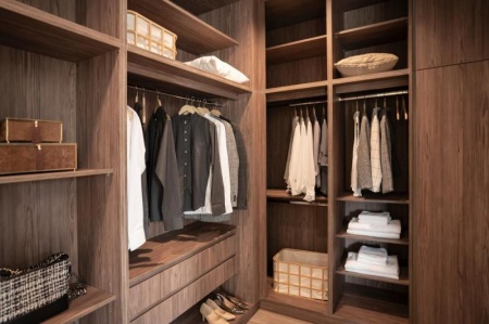 Un dressing sur mesure r&eacute;organise le rangement &agrave; Chemill&eacute;-en-Anjou